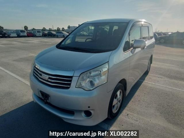 Used 2010 AT toyota noah ZRR70G Image[2]