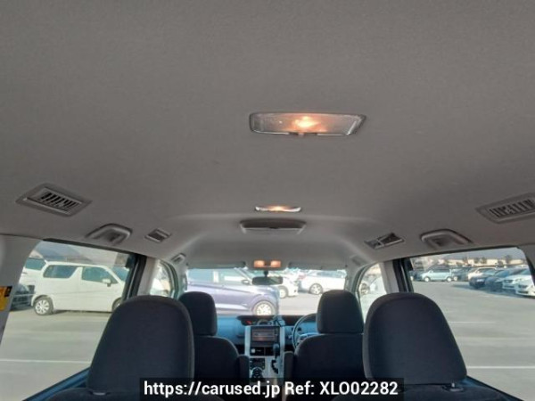 Used 2010 AT toyota noah ZRR70G Image[14]