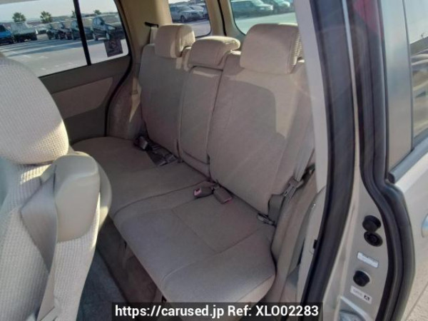 Used 2004 AT toyota raum NCZ20 Image[15]