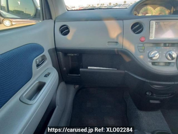 Used 2004 AT toyota sienta NCP81G Image[19]
