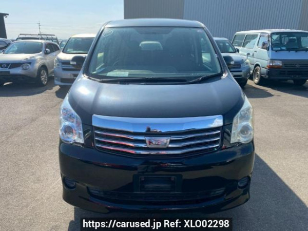 Used 2010 AT toyota noah ZRR70G Image[1]