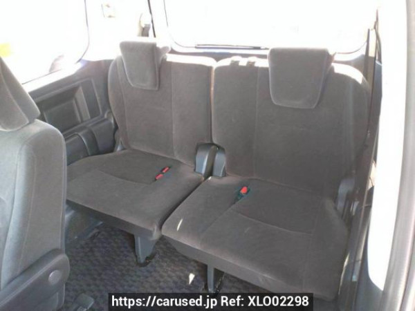 Used 2010 AT toyota noah ZRR70G Image[13]