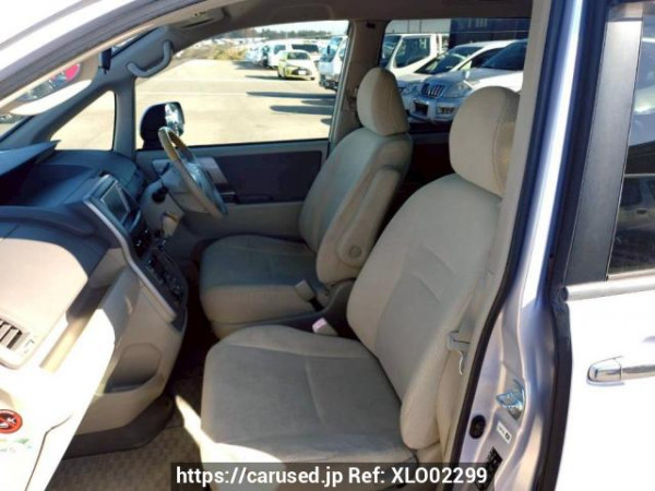 Used 2010 AT toyota noah ZRR70W Image[10]