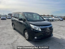 Toyota Noah ZRR80G