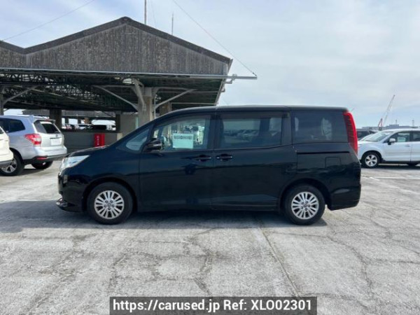 Used 2014 AT toyota noah ZRR80G Image[3]