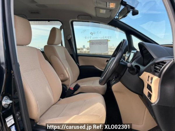 Used 2014 AT toyota noah ZRR80G Image[12]