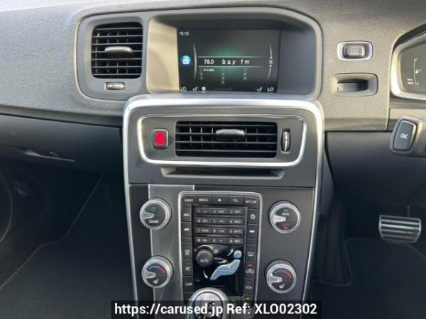 Used 2015 AT volvo s60 FD4204T Image[23]