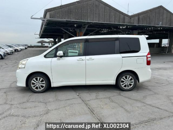 Used 2010 AT toyota noah ZRR70G Image[3]