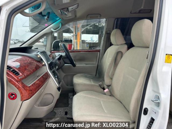 Used 2010 AT toyota noah ZRR70G Image[14]
