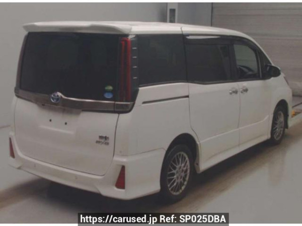 Used 2020 AT toyota noah ZWR80W Image[1]