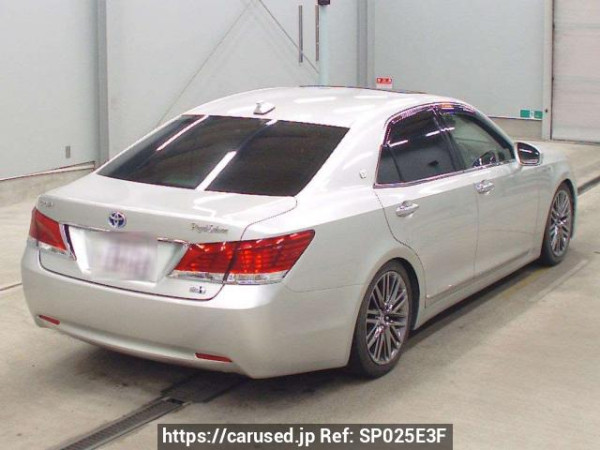 Used 2013 AT toyota crown-hybrid AWS210 Image[1]