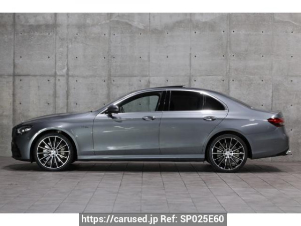 Used 2020 AT mercedes-benz e-class 213061 Image[2]