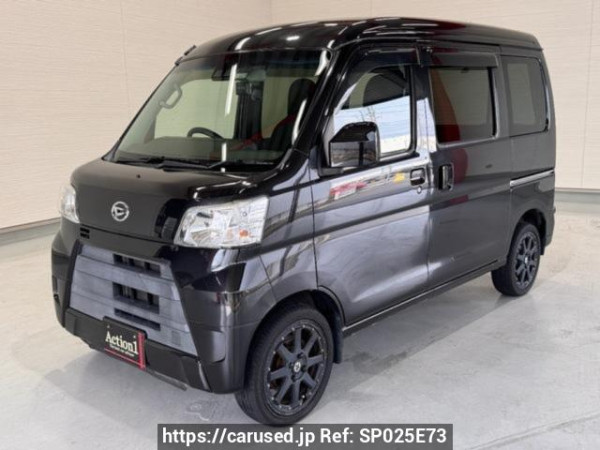 Used 2017 AT daihatsu hijet-cargo S321V Image[0]
