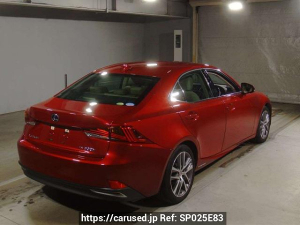 Used 2020 AT lexus is AVE30 Image[1]