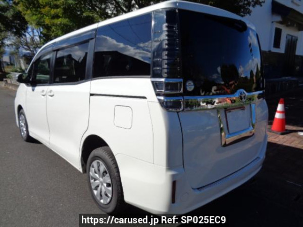 Used 2020 AT toyota voxy ZRR85G Image[1]