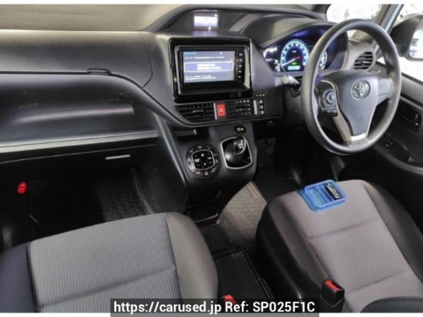 Used 2014 AT toyota noah ZWR80G Image[2]