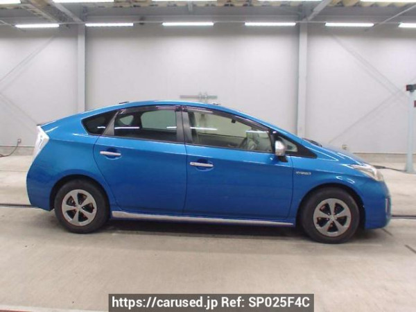 Used 2012 AT toyota prius ZVW30 Image[2]