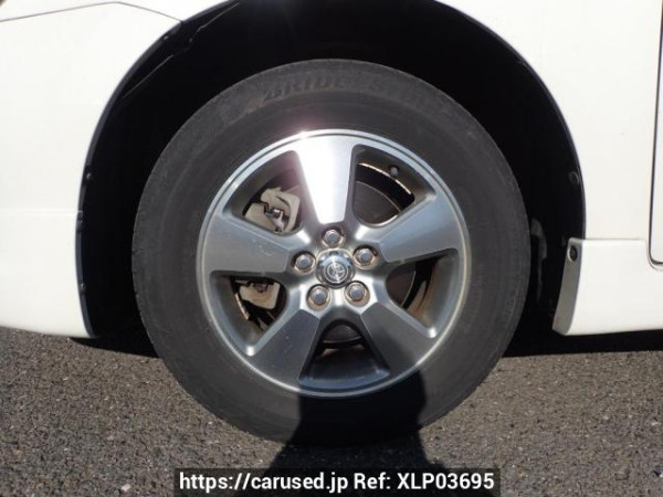 Used 2003 AT toyota wish ZNE14G Image[22]