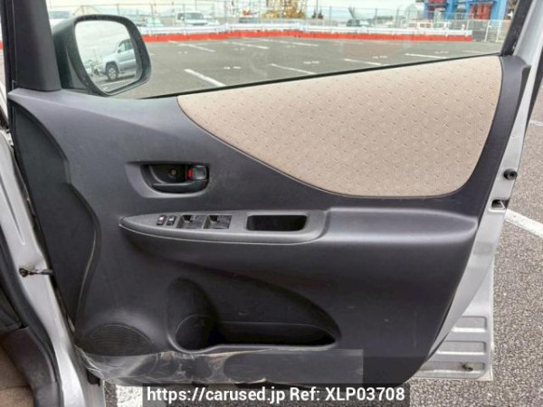 Used 2006 AT toyota ractis SCP100 Image[17]