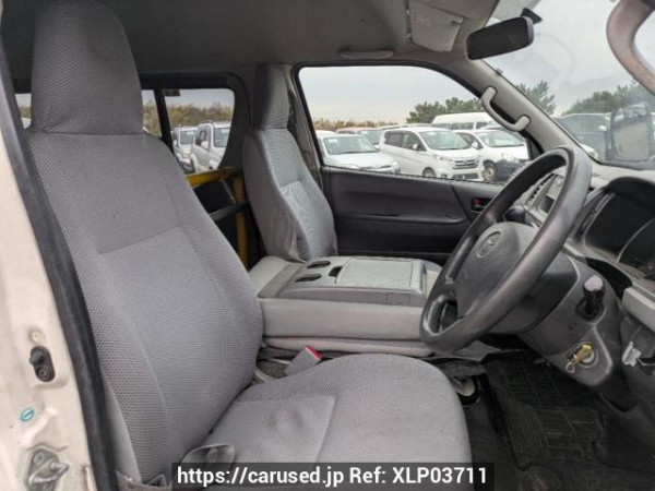 Used 2005 AT toyota hiace-van KDH205K Image[12]