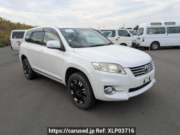 Used 2011 AT toyota vanguard ACA33W Image[0]