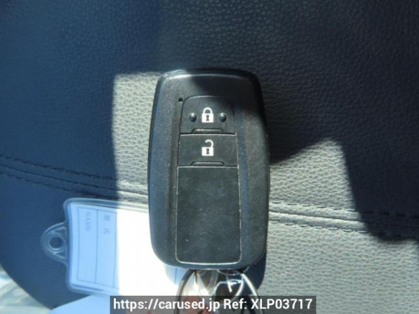 Used 2019 AT toyota rav4 MXAA54 Image[32]