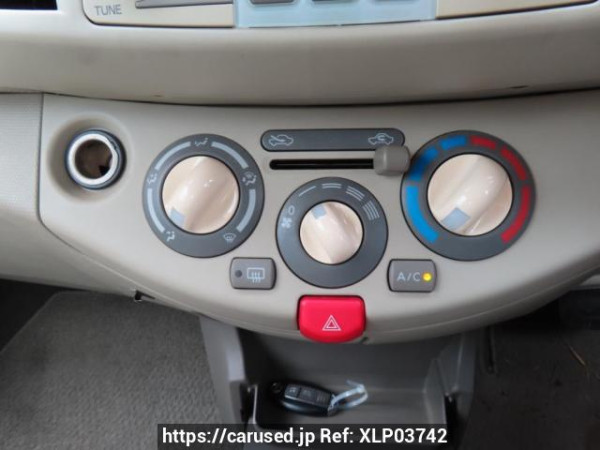 Used 2007 AT nissan march AK12 Image[19]