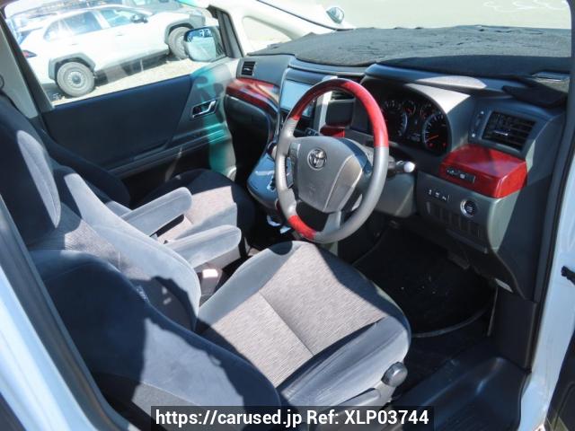 Buy Used 2009 Toyota Alphard ANH20W (XLP03744) - Carused.jp