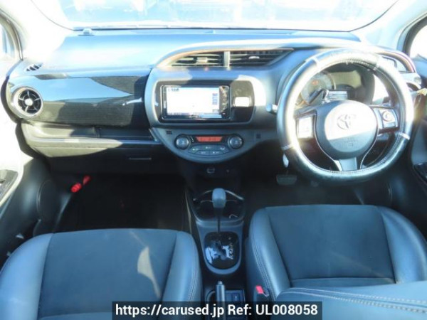 Used 2019 AT toyota vitz NHP130 Image[21]