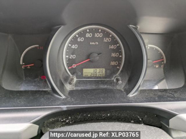 Used 2005 AT toyota hiace-van KDH205K Image[32]