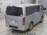 Used 2010 AT toyota hiace-van KDH206V Image[1]