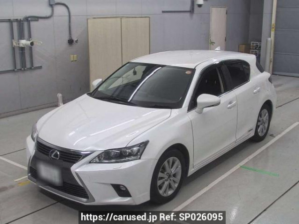 Used 2016 AT lexus ct ZWA10 Image[0]