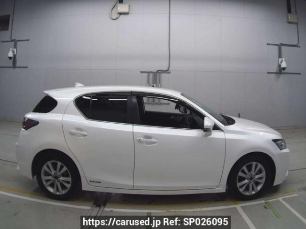 Used 2016 AT lexus ct ZWA10 Image[2]