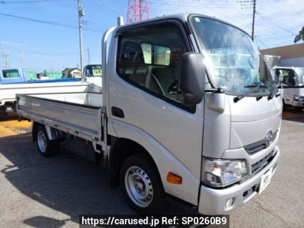 Used 2020 MT toyota dyna-truck TRY230 Image[2]