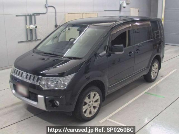 Used 2013 AT mitsubishi delica-d5 CV5W Image[0]
