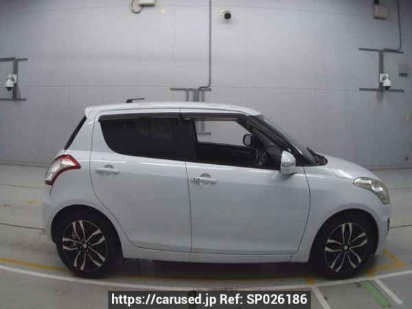 Used 2014 AT suzuki swift ZC72S Image[2]