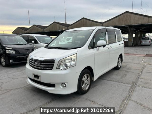Used 2010 AT toyota noah ZRR70G Image[2]