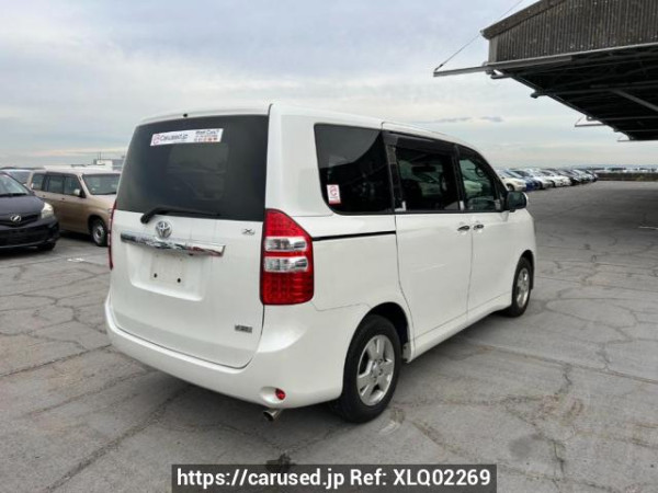 Used 2010 AT toyota noah ZRR70G Image[6]