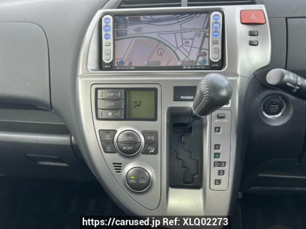 Used 2005 AT toyota ractis NCP105 Image[23]