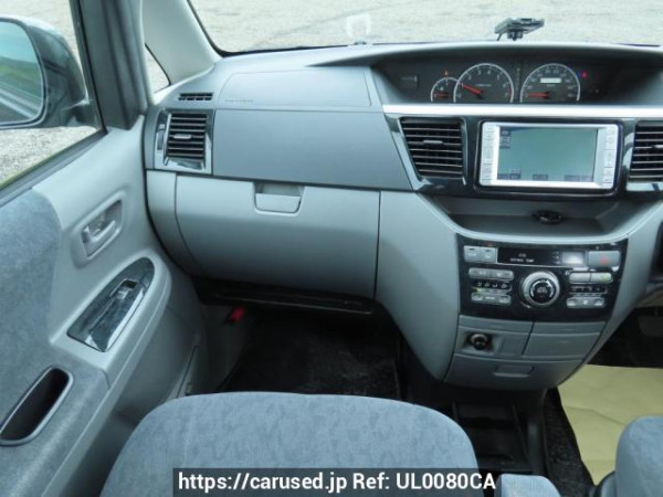Used 2004 AT toyota voxy AZR60G Image[22]