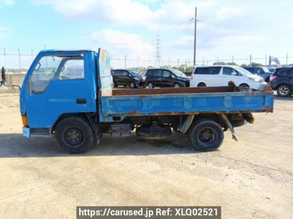 Used 1992 MT mitsubishi canter FE305BD Image[3]