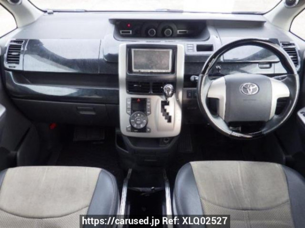 Used 2008 AT toyota noah ZRR70W Image[17]