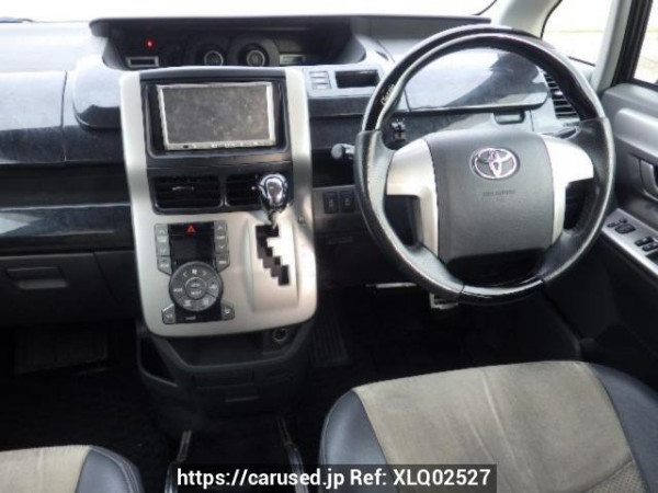 Used 2008 AT toyota noah ZRR70W Image[19]
