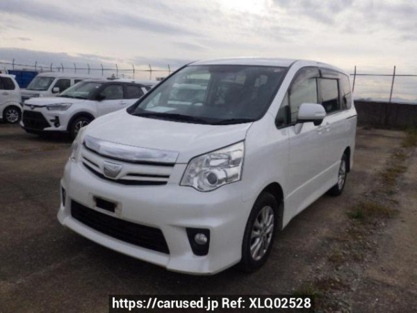 Used 2010 AT toyota noah ZRR75W Image[2]