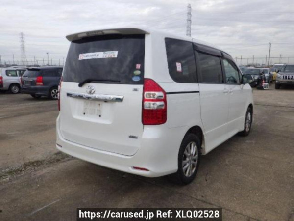 Used 2010 AT toyota noah ZRR75W Image[6]