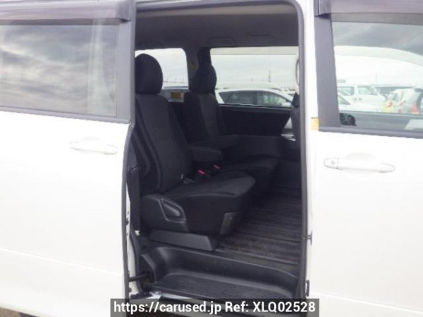 Used 2010 AT toyota noah ZRR75W Image[13]