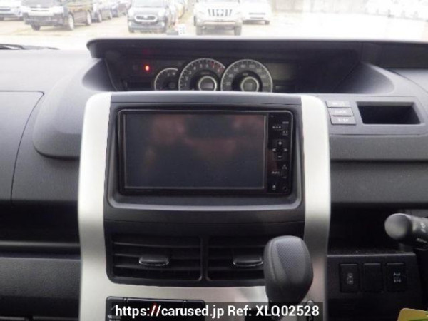 Used 2010 AT toyota noah ZRR75W Image[21]