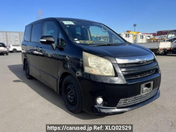 Used 2009 AT toyota noah ZRR70W Image[0]