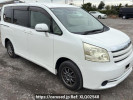 Toyota Noah ZRR70G