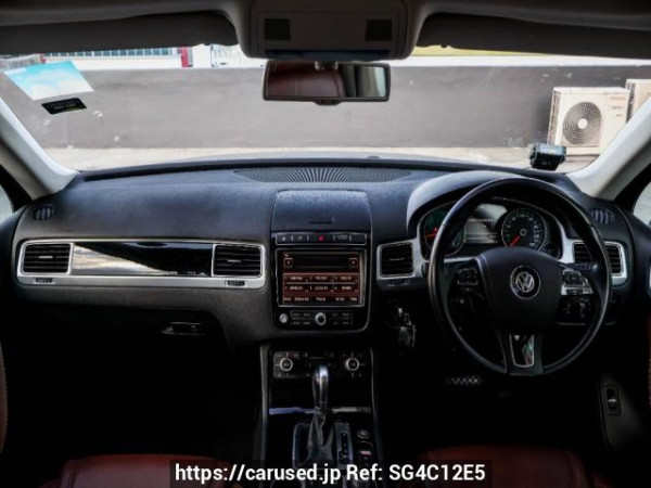 Used 2016 AT volkswagen touareg null Image[16]